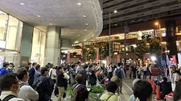 【ゲリラ街宣】大阪上本町駅前 れいわ新選組 山本太郎 2020年10月6日