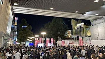 【 あかん！都構想　山本太郎 ソーシャルディスタンス街宣】JR・京阪 京橋駅連絡通路 2020年10月18日(日)　18時30分